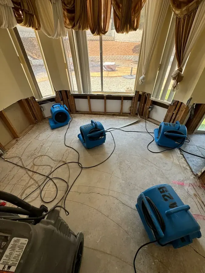 Roof & Ice Dam Leak Cleanup in Spokane